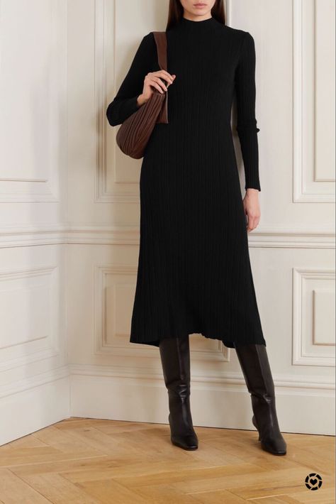 Black Dress Outfit Winter, Ribbed Dress Outfit, Black Midi Dress Outfit, Outfits Blanco, Knitted Dress Outfit, Midi Dress Outfit, Vince Clothing, Turtleneck Midi Dress, Sweater Dress Outfit