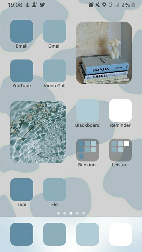 Light Blue Ios 16 Homescreen, Home Screen Blue Aesthetic, Iphone Home Screen Layout Blue, Blue Home Screen Aesthetic, Light Blue Home Screen, Layout Homescreen Iphone, Blue Iphone Layout, Home Screen Blue, Blue Home Screen