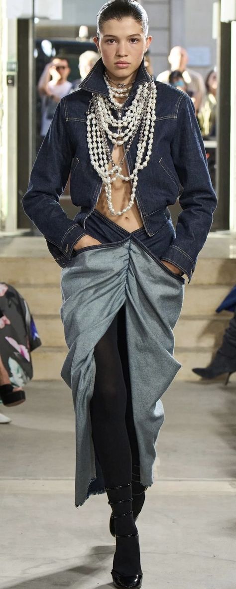 Denim Inspiration, Denim Chic, Upcycled Fashion, Denim Details, Spring 2023, Denim Outfit, Looks Vintage, Couture Fashion, Denim Fashion