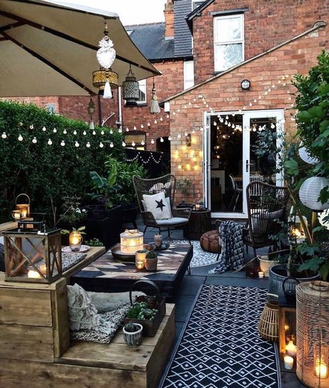 The most amazing garden transformation by @theresagromski where the patio continues the living space Rustic Outdoor Spaces, Garden Design Ideas On A Budget, Small Courtyard Gardens, Courtyard Gardens Design, Back Garden Design, Small Courtyards, Patio Garden Design, Outdoor Stuff, Backyard Spaces