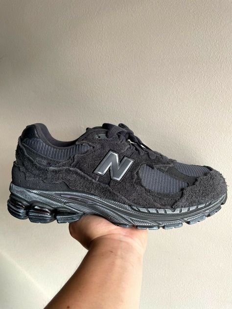 New Balance Boots, New Balance 2002r Protection Pack, New Balance 2002, 2002r Protection Pack, Nb Shoes, New Balance 2002r, New Balance Black, Mens Outfit Inspiration, Dad Shoes