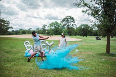 Baby Reveal Ideas Announcement, Golf Gender Reveal, Baby Reveal Ideas, Themed Gender Reveal, Gender Reveal Baby Shower Themes, Powder Explosion, Golf Baby, Gender Reveal Announcement, Gender Reveal Party Theme