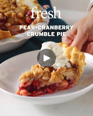 Hannaford Supermarkets Pear And Cranberry, Cranberry Crumble, Cranberry Dessert, Canned Pears, Crumble Pie, 2024 Recipes, Pie Crumble, Sweet Tart, Crumb Topping