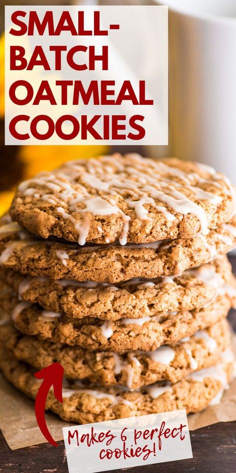 Small Batch Oatmeal Cookies, Easy Oatmeal Cookies, Baking Mischief, Dirt Pie, Small Batch Cookie Recipe, Cookies With Icing, Small Batch Cookies, Oatmeal Cookies Easy, Iced Oatmeal Cookies