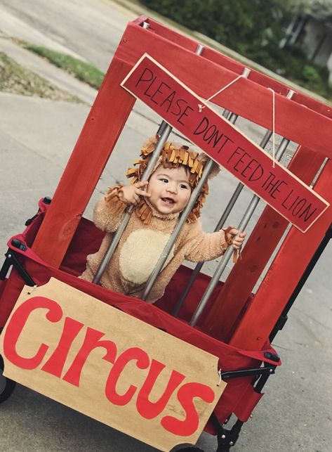 Radio Flyer Wagon Halloween Ideas, Wagon Cage For Halloween, Wagon Halloween Costumes Diy, Halloween Costume Wagon Ideas, Wonder Wagon Halloween, Diy Circus Wagon, Diy Lion Cage Wagon, Circus Wagon Halloween, Circus Wagon Halloween Diy