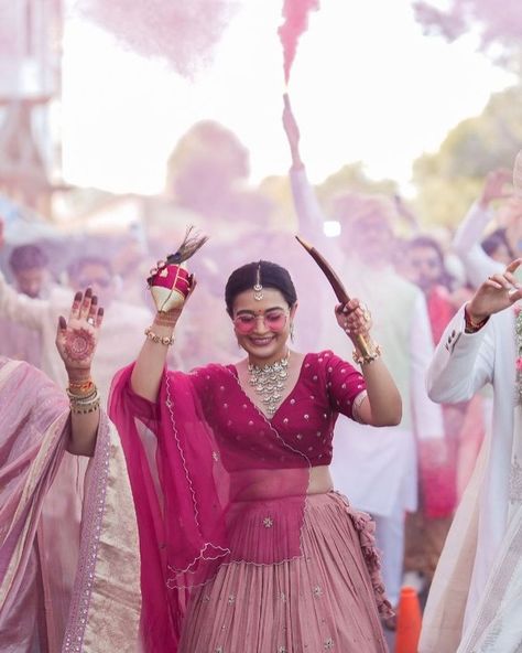 Women of Rhua Bridesmaid Radha Patel for her brothers wedding in the US in our Ishka hand embroidered lehenga. Raw silk deep red blouse… | Instagram Saree For Sisters Wedding Indian Fashion, Saree For Brothers Wedding Indian, Lehenga Ideas For Brother's Wedding, Lehenga Designs For Sisters Wedding, Brides Sister Lehenga, Lehnga For Brother Marriage, Pink Choli Design, Brother Marriage Dress For Sister, Dress For Sisters Wedding