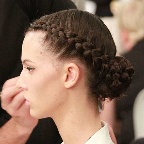 Tight braid with bun. Elie Saab Runway, Military Hair, Fashion Week Hair, Ballet Hairstyles, Hairstyle Ideas Easy, Tight Braids, Cheer Hair, Braided Prom Hair, Paris Haute Couture