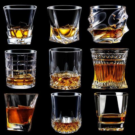 none Pretty Alcoholic Drinks, Liquor Glasses, Whisky Glass, Glass Bar, Wine Set, Cigars And Whiskey, Whiskey Glass, Crystal Glassware, Whiskey Glasses