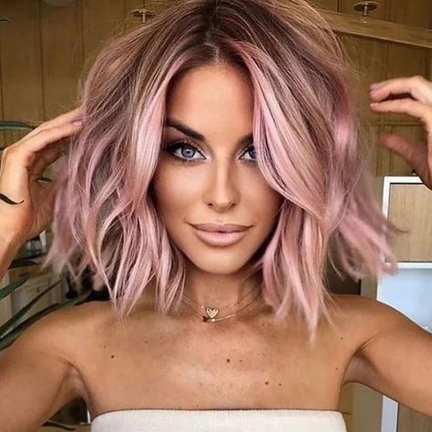 Peekaboo Hair Ideas, Pink Peekaboo Hair, Blonde Peekaboo Highlights, Hairstyle And Makeup, Peekaboo Hair Colors, Best Hair Color Ideas, Highlights Summer, Peekaboo Highlights, Pink Blonde Hair