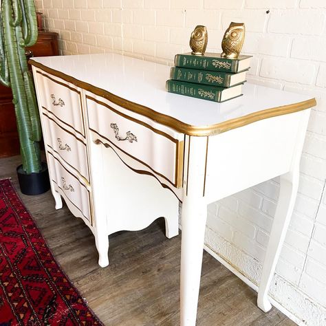 $250 Vintage French Provincial Desk Small Room Makeover Ideas, Paneling Walls Makeover, Simple Bedroom Makeover, Affordable Bedroom Makeover, Ideas For A Bedroom, Paneling Walls, French Provincial Desk, Cheap Bedroom Makeover, Provincial Bedroom