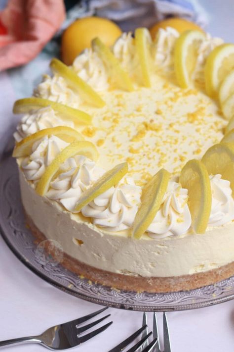 Cheesecake Speculoos, Meringue Cheesecake, Cheesecake Lemon, No Bake Vanilla Cheesecake, Orange Mousse, Lemon Meringue Cheesecake, Cake Orange, Janes Patisserie, Lemon Cheesecake Recipes