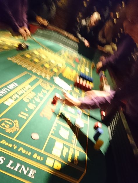 Green Casino Aesthetic, Vintage Casino Aesthetic, Gamble Aesthetic, Futuristic Casino, Sherlock Au, Gambling Aesthetic, Casino Aesthetic, City Of Evil, Star Wars Planets