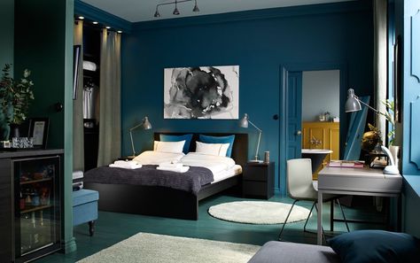 A medium sized bedroom furnished with a black-brown bed for two combined with chest of drawers used as bedside tables. Ikea Bedroom Design, Bedroom Ideas For Guys, Unique Bedroom Ideas, Mens Room Decor, Design Ložnic, Bedroom Color Combination, Cool Room Designs, Teal Bedroom, Cool Room Decor