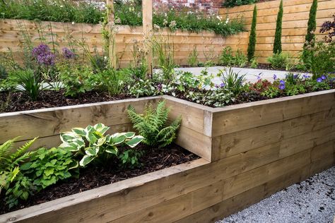 wood-planter-box-ideas Contemporary Backyard, Raised Flower Beds, Back Garden Design, Dekor Diy, Flower Garden Design, Forest Garden, Contemporary Garden, Garden Pictures, Garden Edging