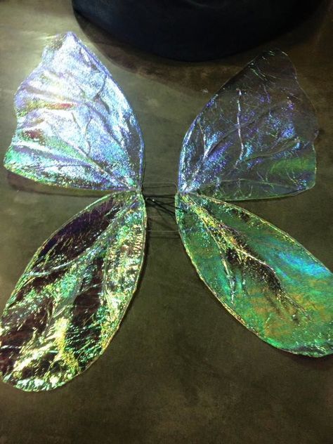 This instructable will show you how to make some very easy cellophane fairy / dragonfly / insect wings in less than two hours, on average.  If you have... Cellophane Fairy Wings, Garden Fairy Costume, Diy Fairy Wings, Fairy Costume Diy, Diy Wings, Dragonfly Insect, Insect Wings, Fairy Festival, Dragonfly Wings