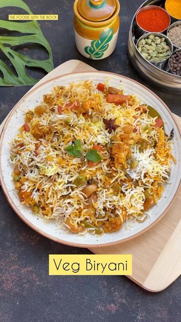 Best Veg Biryani Recipe, Vegetarian Recipes Indian Dinners, Indian Veg Recipes For Dinner, Easy Lunch Recipes Indian Veg, Biryani Recipe Veg, New Recipes For Dinner Veg, Easy Vegetarian Recipes Indian, Veg Biryani Recipes, Biryani Recipe Vegetarian