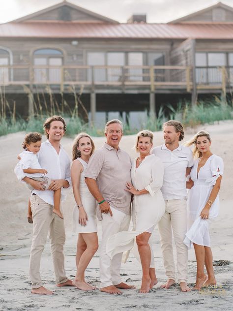 White Outfits Photoshoot Family, White Beach Pictures Family Portraits, White And Khaki Beach Pictures, Family Of 6 Beach Picture Poses, Modern Family Beach Pictures, Beach Family Photos White And Khaki, White And Cream Family Photo Outfits, All White Beach Photo Shoot Family, All White Photoshoot Family Portraits