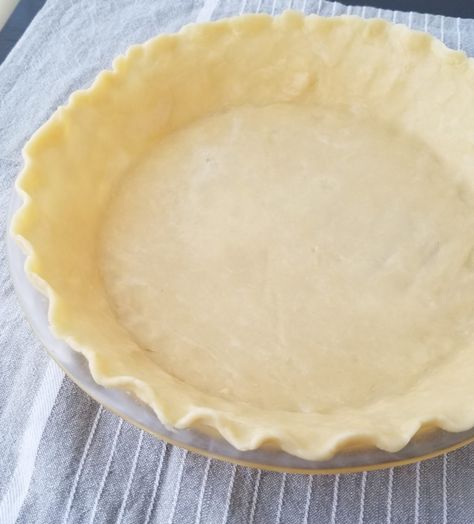 Pie Crust | Amanda Cooks & Styles Flaky Pie Crust Recipe Crisco, Pie Crust Recipe Crisco, Deep Dish Pie Crust Recipe, Buttery Pie Crust Recipe, Deep Dish Pie Crust, Homemade Pie Dough, Easy Homemade Pie, Deep Dish Pie, Flaky Pie Crust Recipe