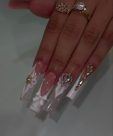 Nails Art Simple, Design Nails Art, Nail Art Aesthetic, Nail Art Trendy, Nail Art For Short Nails, Art For Short Nails, Quince Nails, Nail Art Inspo, Quinceanera Nails