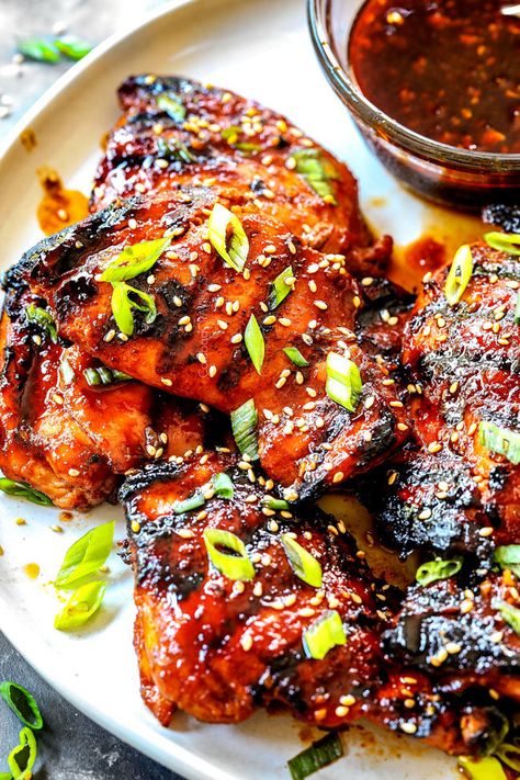 Asian Chicken Thighs, Koreansk Mad, Gochujang Recipe, Spicy Korean Chicken, Koreansk Mat, Korean Bbq Chicken, Bbq Chicken Thighs, Spicy Grilled Chicken, Bbq Chicken Breast