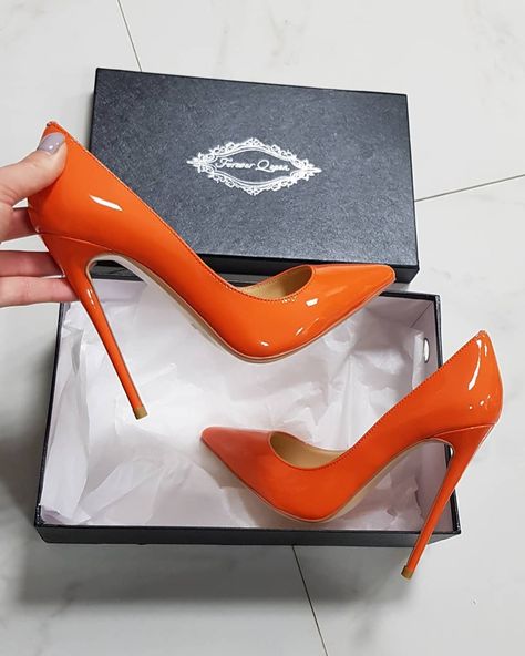 Orange Wedding Shoes, Orange High Heels, Heel Shoes For Women, Orange Pumps, Fancy Heels, Orange Heels, White Nike Shoes, Shoes Heels Classy, Fab Shoes