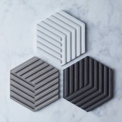 Hexagonal Tiles, Concrete Interiors, Beton Design, ดินปั้น Polymer Clay, Concrete Furniture, 3d Panels, Concrete Crafts, Concrete Projects, Cement Crafts