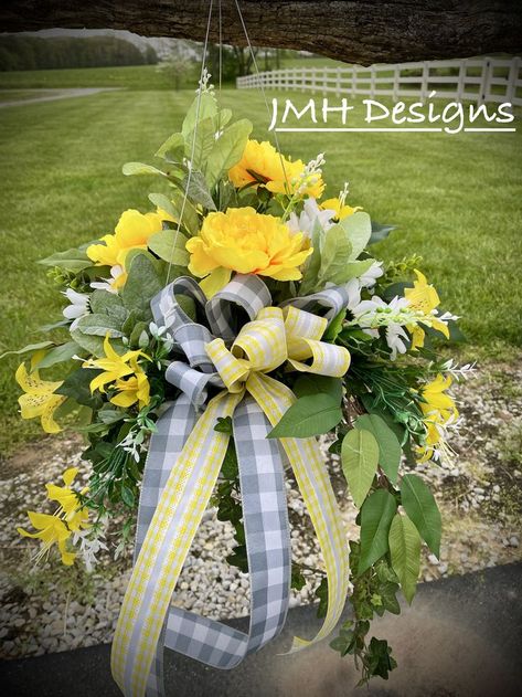 Spring Cemetery Flower Arrangements, Headstone Flower Arrangements, Graveyard Decor, Tombstone Flowers, Grave Saddles, Wreath Arrangements, Grave Arrangements, Cemetery Saddles, Headstone Flowers