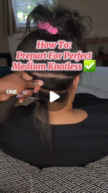 Parting Medium Knotless Braids, Separating Hair For Braiding, Medium Knotless Parting Chart, Medium Box Braids Parts, Parting Hair For Knotless Braids, Knotless Braid Parting Guide, Medium Braided Hairstyles Black Women, Diy Medium Knotless Braids, Medium Knotless Braids Map