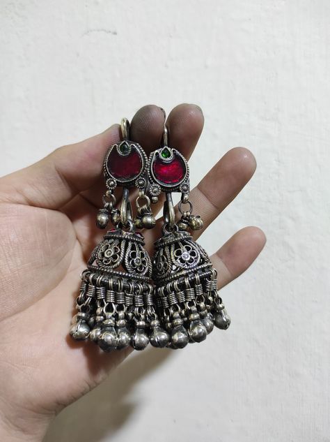 Afghan vintage jhumka Antique Jhumkas, Classic Silver Jewelry, Ethereal Jewelry, Indian Accessories, Afghan Jewelry, Jewelry Set Design, Junk Jewelry, Indian Jewelry Sets, Indian Earrings