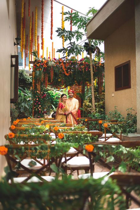 Garden Backyard Wedding, Indian Wedding Mandap, Wedding Ideas Backyard, Childhood Sweethearts, Backyard Wedding Ideas, Wedding At Home, Wedding Backyard, Mandap Decor, Wedding Mandap