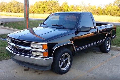 Video: Junkyard 5.3 Liter LS Swap Into A '88-'98 Truck Done Right 1988 Chevy Silverado, 1995 Chevy Silverado, 1994 Chevy Silverado, 1998 Chevy Silverado, Chevy Silverado Single Cab, Chevy Obs, Chevy Cheyenne, Silverado Z71, Obs Chevy