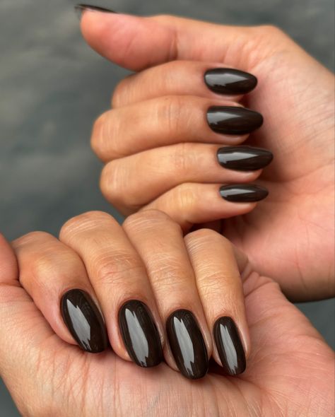 Bold, rich, and in high demand, #628 Espresso is the ultimate fall fashion statement. Nails painted to perfection by educator @marinadobyk.nails 👏 Espresso Nails, Statement Nails, Nails Painted, Nail Paint, Fall Fashion, Fashion Statement, Espresso, Autumn Fashion, Nail Art