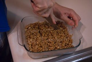 Cheerios Bars, Peanut Butter Cheerios, Cheerios Recipes, Peanut Butter Cheerio Bars, Cheerio Bars, Grilled Chicken Thighs, Food Log, Crushed Garlic, Cereal Recipes