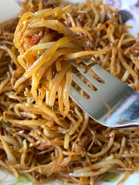 Sauteed Bean Sprouts Recipe – Melanie Cooks Recipes Using Canned Bean Sprouts, Fresh Bean Sprout Recipes, Meals With Bean Sprouts, Beansprout Salad Recipes, Sauteed Bean Sprouts, Japanese Bean Sprout Recipes, Spicy Bean Sprouts, Asian Bean Sprouts Recipes, How To Cook Bean Sprouts