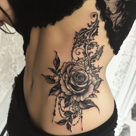 Women's Chest Piece Tattoo, Unique Flower Tattoo Designs, Chest Tattoo Female Rose, Woman Side Tattoo, Tattoo Ideas Of Women, Cool Shoulder Tattoos For Women, Black Female Tattoos, Feminine Tattoos Sleeve Lace, Big Hip Tattoo