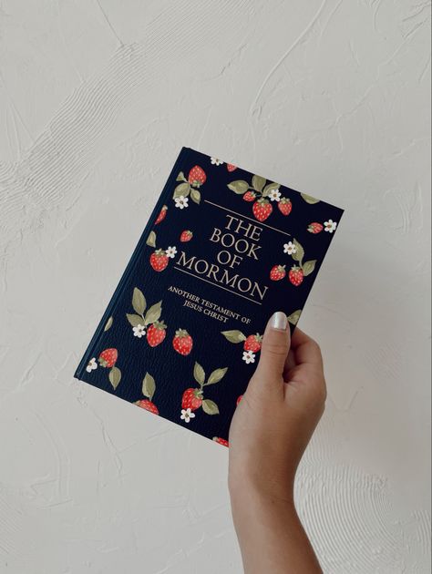 Painted Boom Of Mormon, Paint On Book Of Mormon, Diy Book Of Mormon Cover, Book Of Mormon Decorations, Decorate Book Of Mormon, Easy Book Of Mormon Painted Cover, Painting The Book Of Mormon, Painted Scripture Cover, Cute Book Of Mormon Paintings