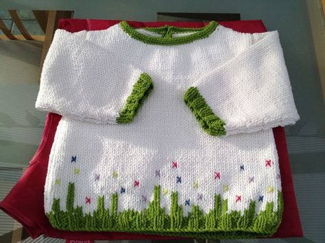 Baby Crochet Sweater, Crochet Sweater Ideas, Embroidered Ideas, Smocking Baby, Kids Sweater Pattern, Crochet Sweater Design, Crochet Baby Girl Dress, Kids Knitting Patterns