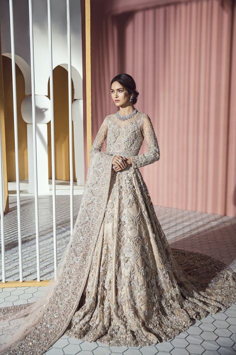 AMOUR D'ÉTÉ – Suffuse Wedding Dresses Asian, Dresses Asian, Pakistani Bridal Lehenga, Walima Dress, Desi Wedding Dresses, Asian Bridal Dresses, Asian Wedding Dress, Bridal Dresses Pakistan, Pakistani Wedding Outfits