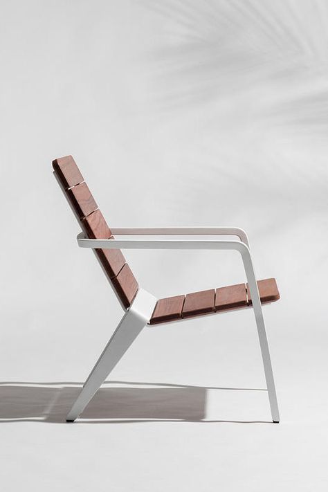 Back Support Chair, Stainless Steel Chair Design, Wood And Metal Chair, Steel Chair Design, Draw Furniture, Modern Metal Furniture, Metal And Wood Chairs, Furniture Drawing, Metal Outdoor Chairs