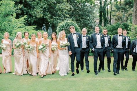 Champagne Gold Bridesmaid Dresses, Boho Wedding Groomsmen, Champagne Wedding Colors, Bridal Party Groomsmen, Vintage Bridesmaids, Bridal Party Outfit, Fall Bridesmaid Dresses, Champagne Bridesmaid Dresses, Champagne Bridesmaid