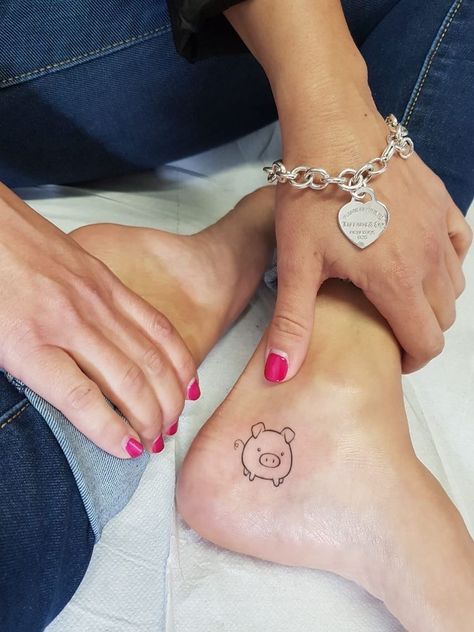 Cute Piggy Tattoos, Pig Tatoos Cute, Pig Tatoos Tattoo Ideas, Pig Flash Tattoo, Cute Pig Tattoos Small, Dainty Pig Tattoo, Cartoon Pig Tattoo, Piggy Tattoo Cute, Pig Tattoos For Women