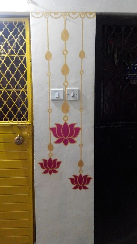 Diwali Wall Painting Ideas, Home Entrance Wall Painting, Pooja Room Painting Ideas Indian, Main Hall Wall Painting Design, Mandir Wall Painting Ideas, Wall Painting Ideas For Mandir, Puja Room Painting Ideas, Pooja Room Wall Painting Ideas, Wall Painting For Mandir