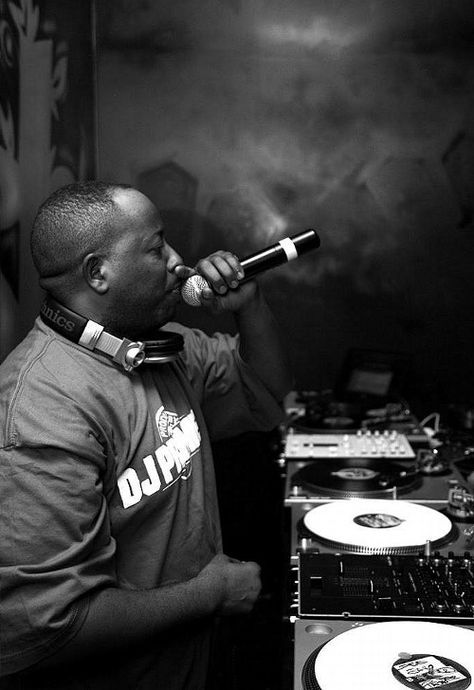 Dj premier. Dj Lifestyle, Immortal Technique, History Of Hip Hop, Hip Hop Radio, Gang Starr, Dj Premier, Music Museum, Hip Hop Classics, Street Beat