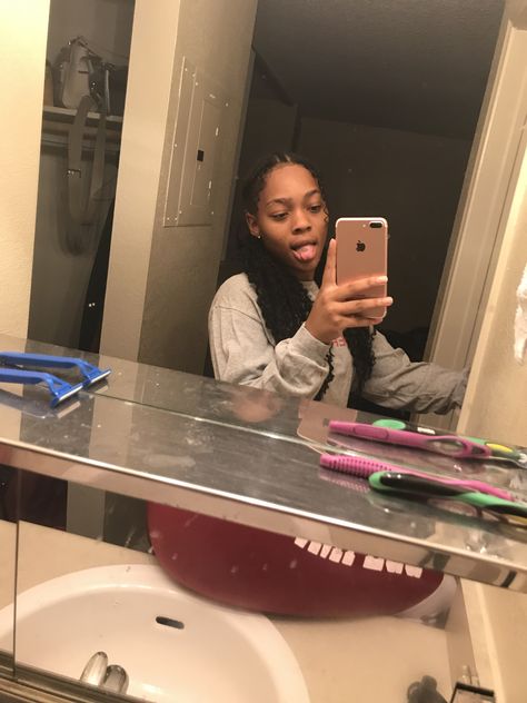 Baddie Selfie mirror iPhone 7 Plus Booty Braids Ponytail cute Iphone 7 Plus Mirror Selfie, Iphone 7 Mirror Selfie, Pic Ideas Instagram At Home, Baddie Mirror Selfie, Pic Ideas Instagram, Baddie Selfie, Black Baddies, Braids Ponytail, Mirror Pictures