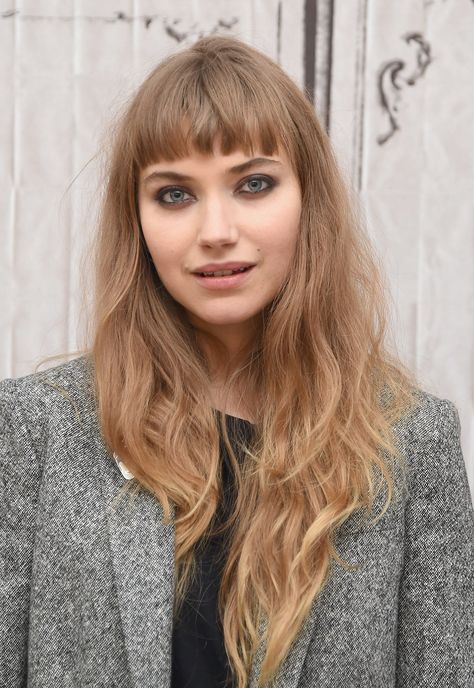 Poots Imogen, Imogen Poots Hair, Hair Inspo With Bangs, Baby Bangs Long Hair, Imogen Poots, New Hair Do, Baby Bangs, Hair With Bangs, How To Style Bangs