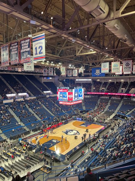 Uconn Aesthetic, College Plan, Uconn Basketball, College Necessities, College Basketball Game, Uconn Womens Basketball, Dream Collage, College List, Uconn Huskies