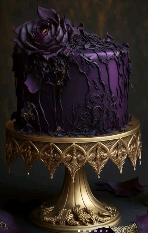 Purple Birthday Cake Ideas, Gothic Birthday Cakes, Purple Birthday Cake, Gothic Wedding Cake, Gothic Cake, Witch Cake, Purple Wedding Cake, Purple Cakes Birthday, Bolo Halloween