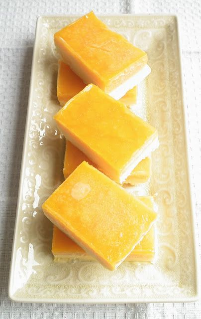 Sugabuttacream: Mango Weiss Bars Mango Bars, Thermomix Desserts, Icecream Bar, Thermomix Recipes, Delicious Fruit, Grown Up, Bars Recipes, Food Pictures, Fresh Food