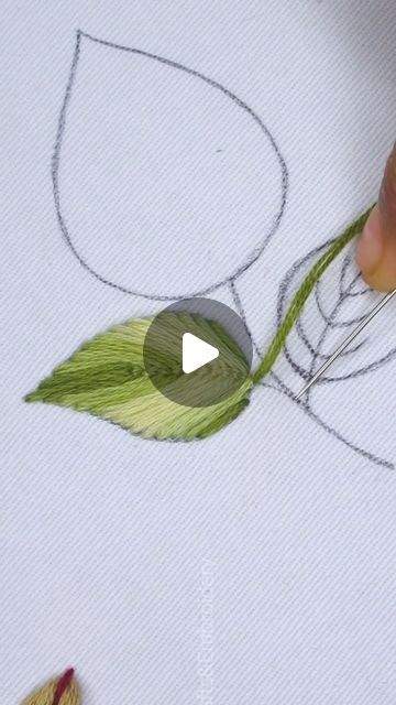 Leaves Stitch Embroidery, Hand Embroidery Videos For Beginners, Leaf Sewing Pattern, Leaf Hand Embroidery, How To Embroider Leaves, Leaf Stitch Embroidery Designs, Embroidery Designs Leaf, Embroidery Leaves Tutorials, Easy Leaf Embroidery