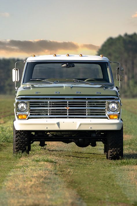 Take the backroads. Velocity's 1969 Ford F-250. Ford Trucks For Sale, Classic Trucks Vintage, Old Ford Truck, American Pickup Trucks, American Trucks, Cool Car Accessories, Old Ford Trucks, Classic Ford Trucks, Ford 4x4